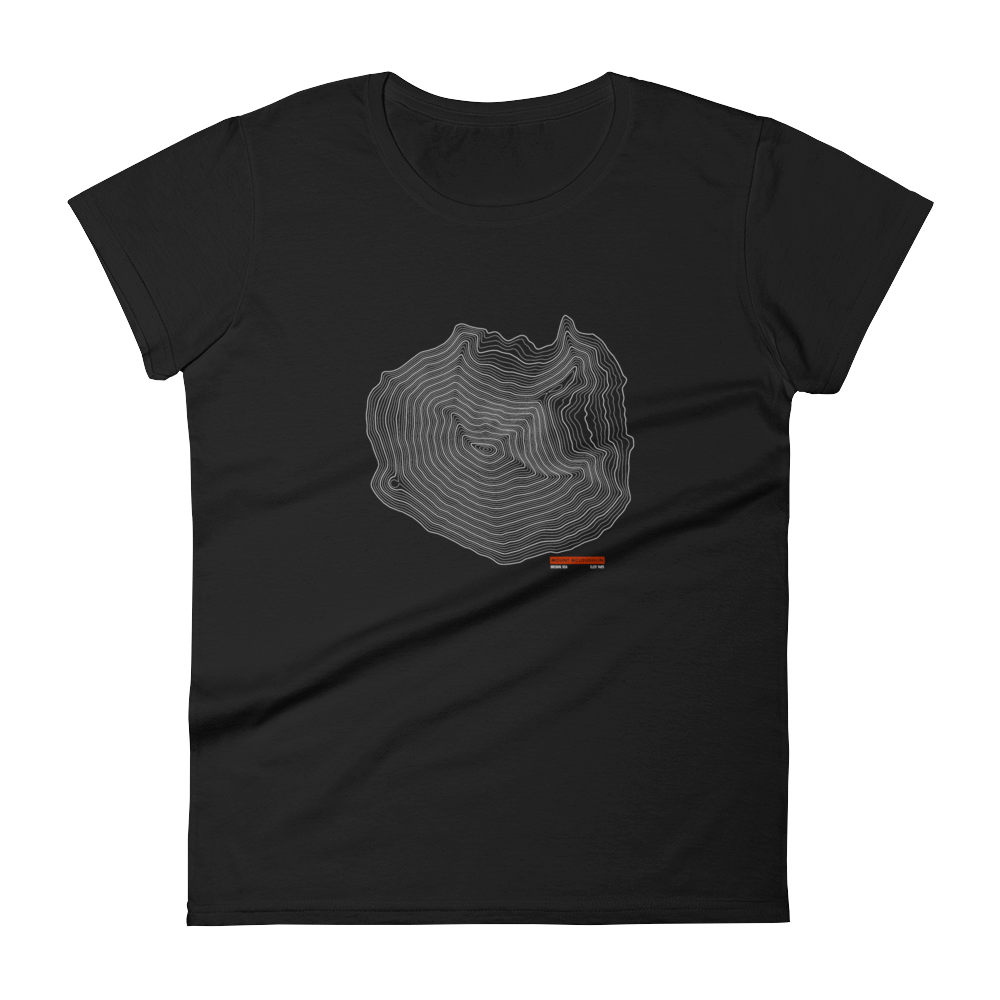 Mount McLoughlin Fitted Short Sleeve Tee